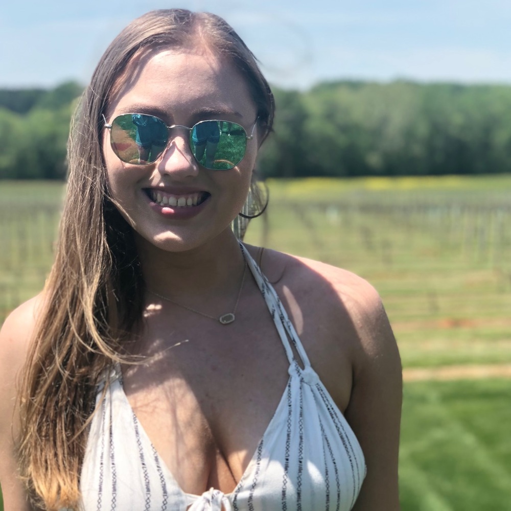 Meet your Posher, Meghan